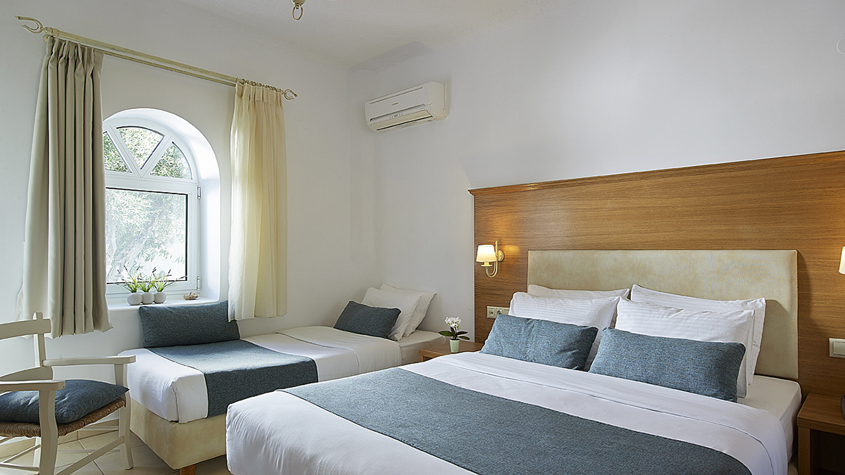 CHC Coriva Beach Hotel - NR